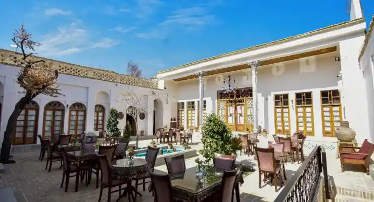 بوتیک هتل هزار و یک شب چهارباغ