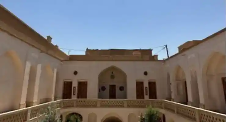 بوتیک هتل سپنج