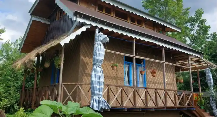 اقامتگاه بومگردی کلان