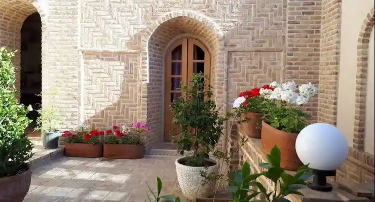 اقامتگاه بومگردی سرای ناظر