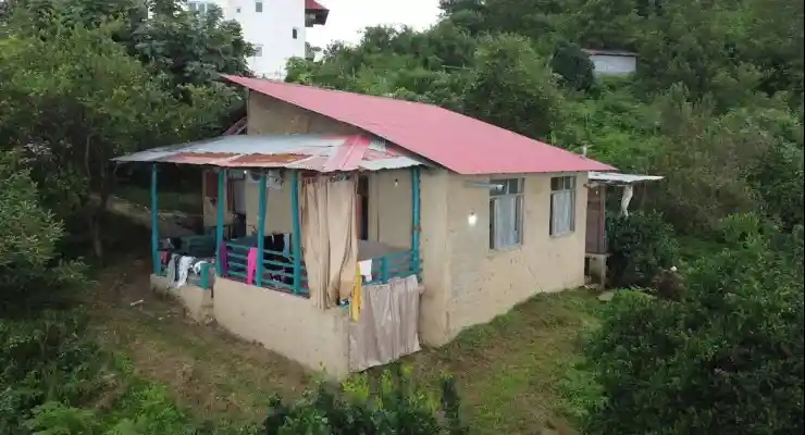 اقامتگاه بومگردی بلوط