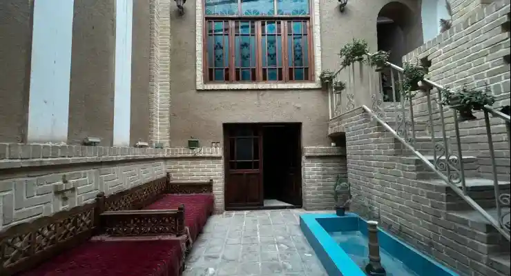 بوتیک هتل سمنانی ها