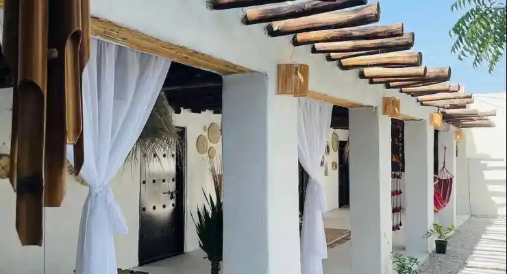 اقامتگاه بومگردی ساوات