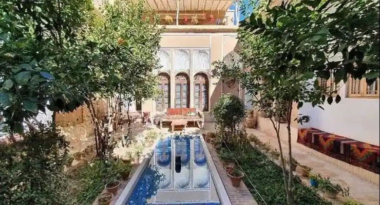 اقامتگاه بومگردی خانه باران