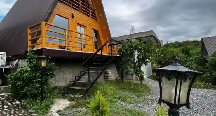 اقامتگاه بومگردی گلبانو