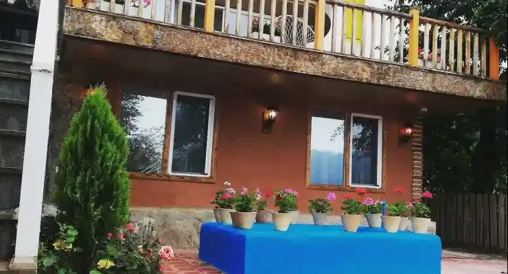 اقامتگاه بومگردی درفک