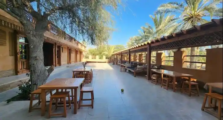 اقامتگاه بومگردی نخل لردی