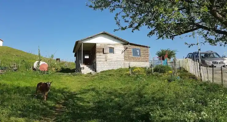 اقامتگاه بومگردی تالش کمپ