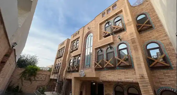 بوتیک هتل ایده آل