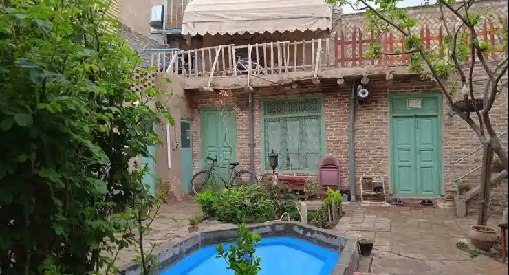 اقامتگاه بومگردی حاج کاظم