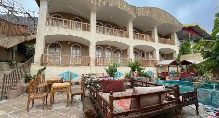 اقامتگاه بومگردی کلبه وتوس