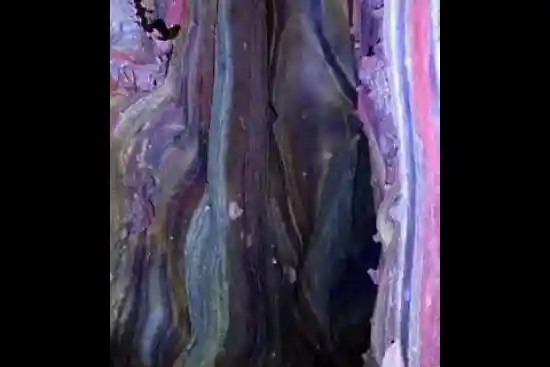 ویدیو کوتاه غار رنگین کمان