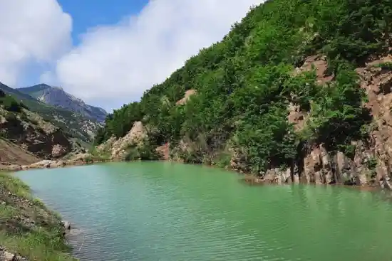 دریاچه دوگل