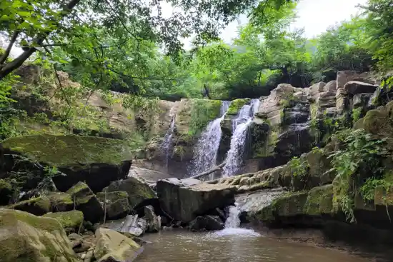 آبشار درازکش