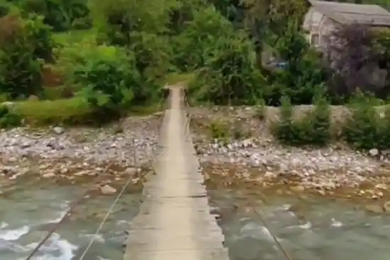 پل معلق پیش شار