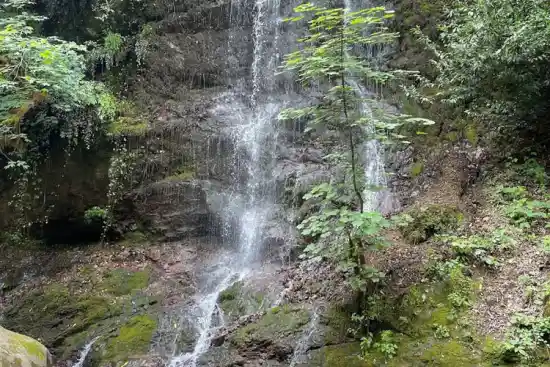 آبشار 66 پله