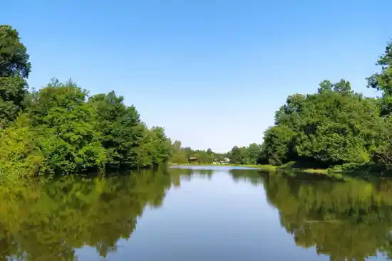 آبگیرهای دوقلو انارجار