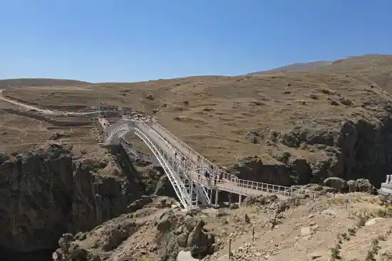 پل سه طبقه ورگه سران