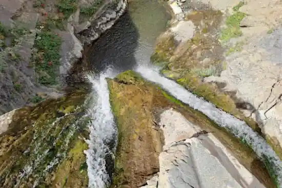 آبشار منصور