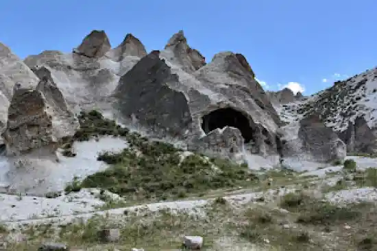 کلیسای صخره ای