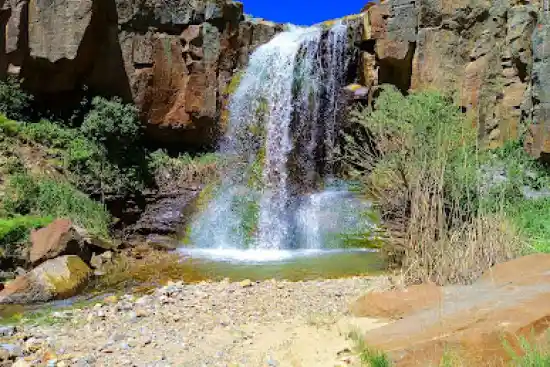 آبشار پیرسقا