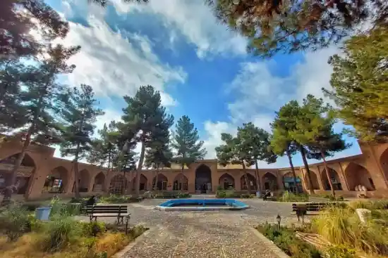 كاروانسرای شاه عباسی نیشابور