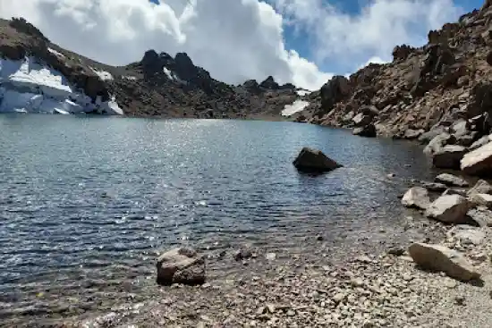 دریاچه قله سبلان