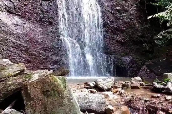 آبشار لاس پشت