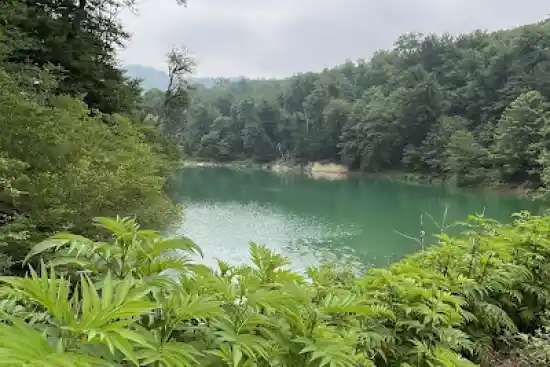 دریاچه دوقلو ولآغوز