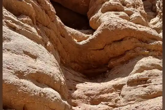 تنگه خروس دره