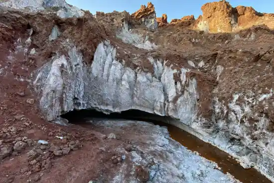 غار هفت طبقه هرمز