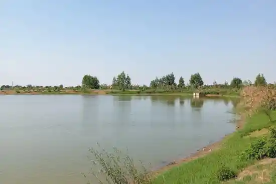 آبندان خاریک