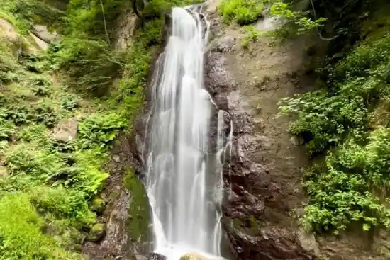 آبشار یاشیل