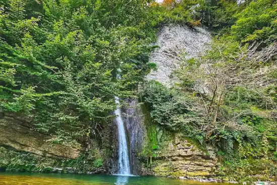 آبشار شرشر سینوا