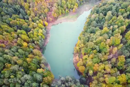 دریاچه چورت