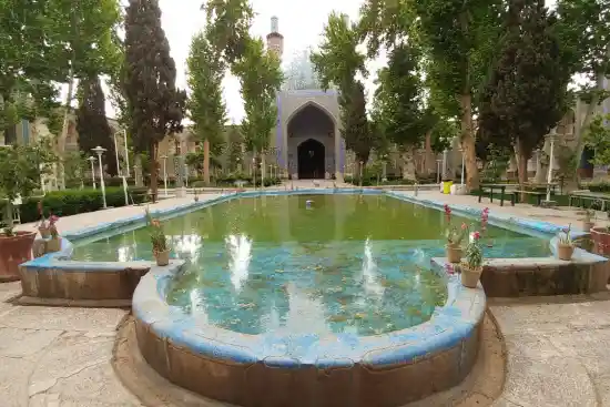 مدرسه علميه چهارباغ