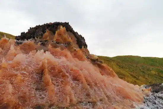 گنبد نمکی جاشک