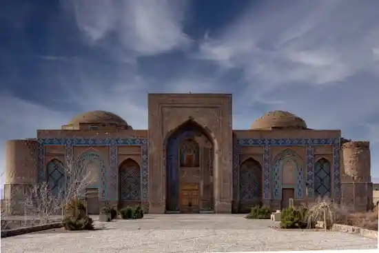 مدرسه غياثيه خارگرد