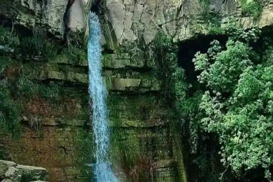 آبشار چم آو