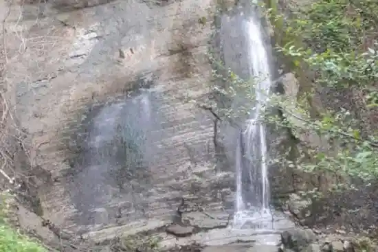 آبشار زاو شارلوق