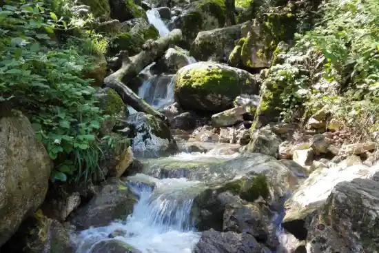 آبشار پشمکی