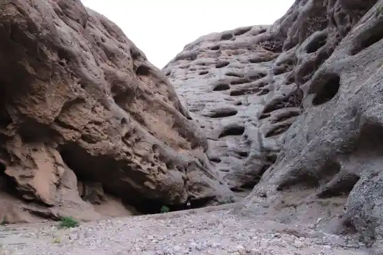 صخره های اندج