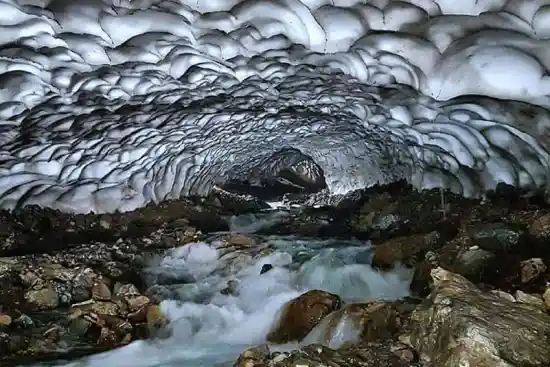 تونل برفی لالون