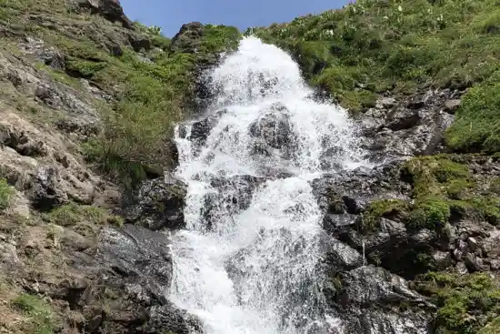 آبشار پیچ بن